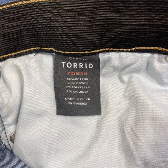 🌟3/$30🌟 Torrid Premium Sky High Rise Skinny Stretch Distressed Jeans 24R - Picture 11 of 15
